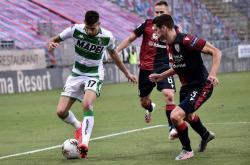 开云平台-关于卡利亚里客场逼平，保级前景一片灰暗的信息