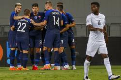 开云体育APP下载-意大利队恭喜夺得胜利，展现团结力量