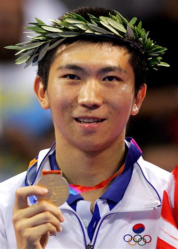 印尼选手突破自我,夺得乒乓球金牌 印尼选手突破自我,夺得乒乓球金牌