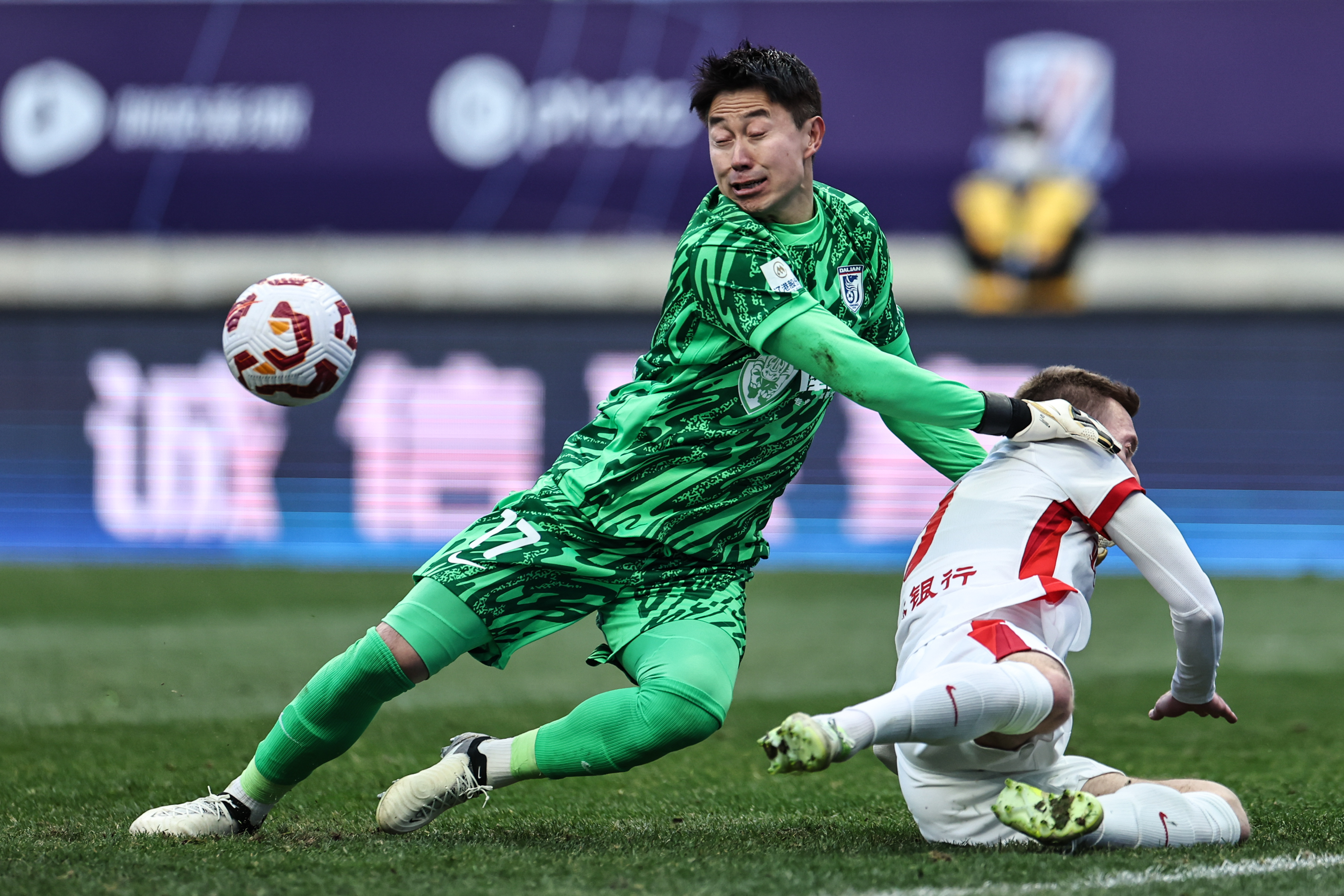 包含汇聚亚洲最强球队,激烈角逐赢取胜利的词条 包含汇聚亚洲最强球队,激烈角逐赢取胜利的词条