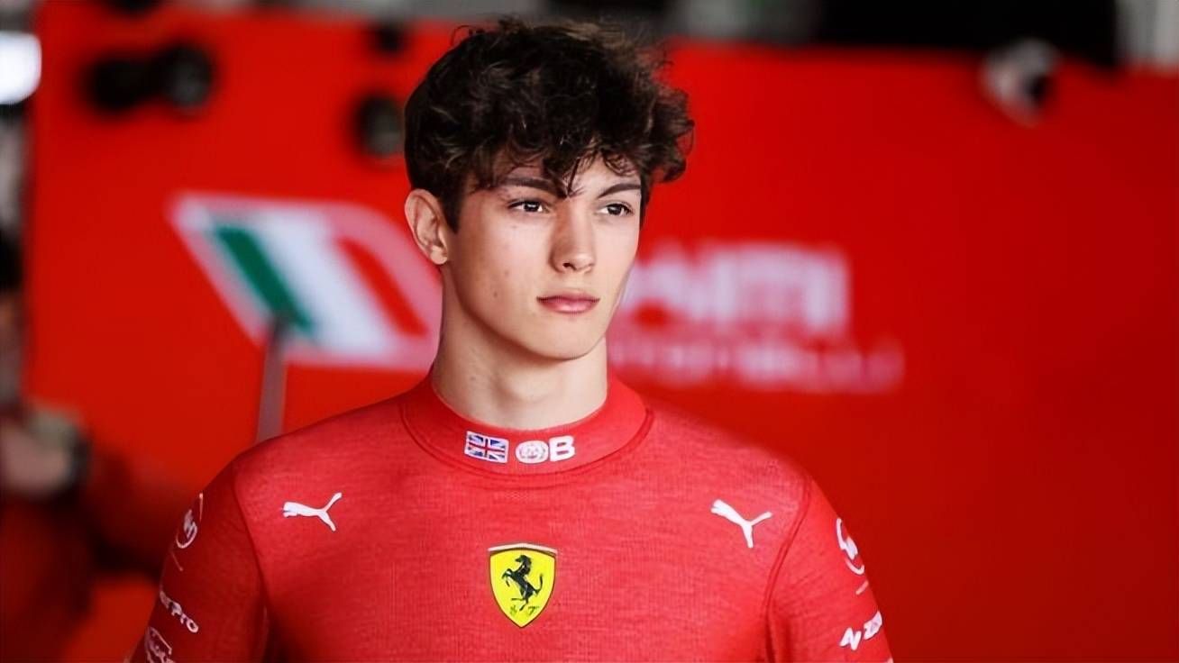 哈斯车队翻盘索伯车队,汉密尔顿带队取胜 哈斯车队翻盘索伯车队,汉密尔顿带队取胜