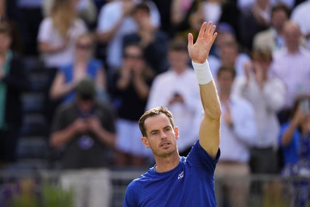 温网碾压年终总决赛,穆雷统治全场 温网碾压年终总决赛,穆雷统治全场